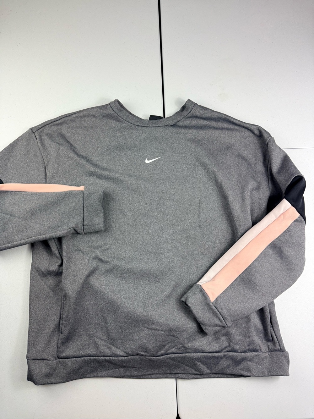 Nike women’s Gray Crewneck Sweatshirt with Pink Stripe